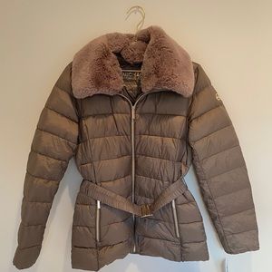 BRAND NEW AUTHENTIC MICHAEL KORS WINTER COAT 🤎